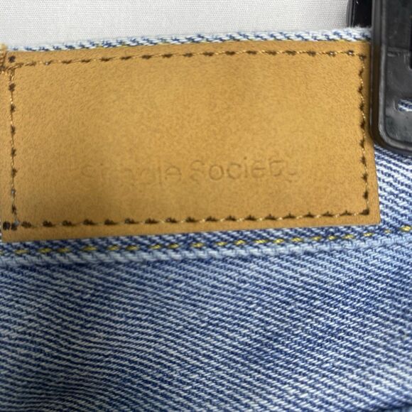 SIMPLE SOCIETY Denim Shorts Distressed Button Fly Raw Hem Y2K Womens 0 24 Blue - Picture 4 of 10